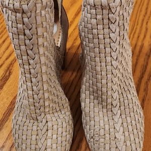 Journee Leather Woven Bootie size 7